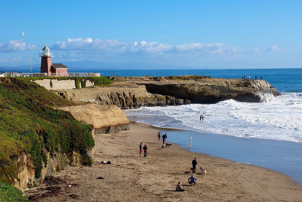 Santa Cruz Lighthouse